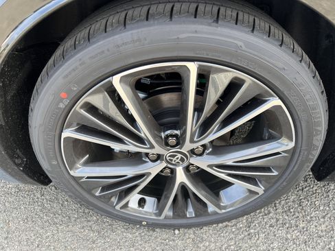 New 2026 Toyota Prius XLE image 7