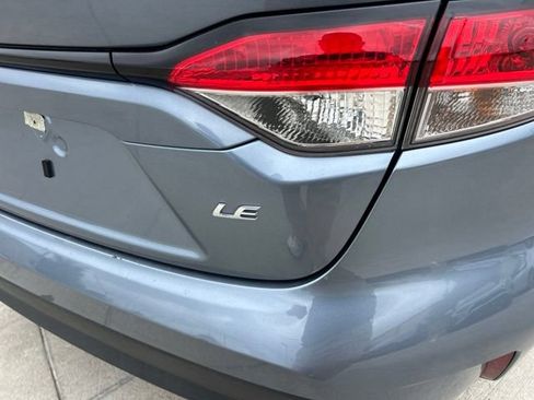 Used 2025 Toyota Corolla LE FWD image 4