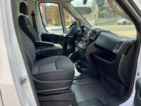 Used 2019 RAM ProMaster 1500 w/ Interior Convenience Group FWD image 25
