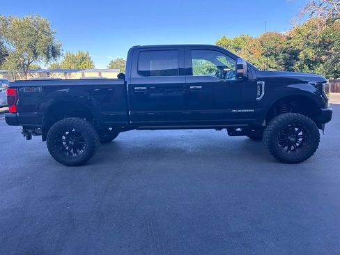 Used 2020 Ford F350 Platinum AWD/4WD image 10