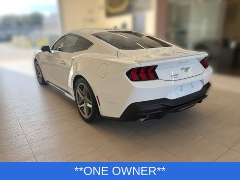 Used 2025 Ford Mustang Premium RWD image 2