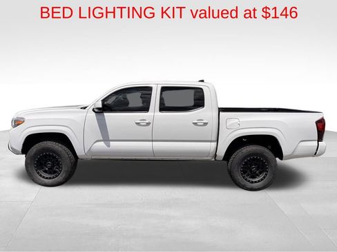 Used 2020 Toyota Tacoma SR AWD/4WD image 7