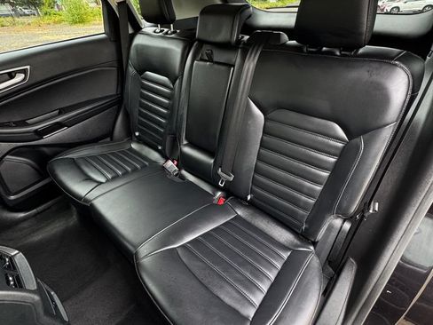 Used 2024 Ford Edge SEL AWD/4WD image 23