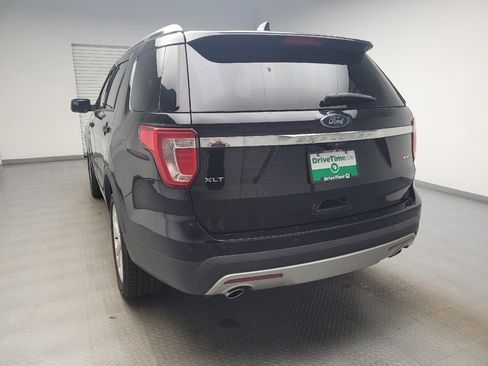 Used 2016 Ford Explorer XLT w/ Equipment Group 202A AWD/4WD image 6