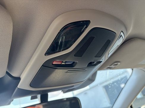 Certified 2023 Subaru Outback Premium image 23