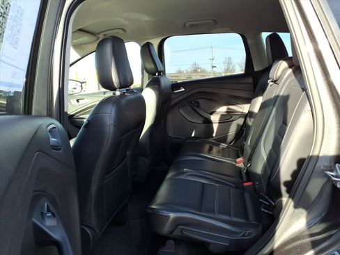 Used 2018 Ford Escape SEL image 15