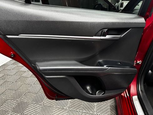 Used 2018 Toyota Camry SE w/ Protection Package (Q2) FWD image 45
