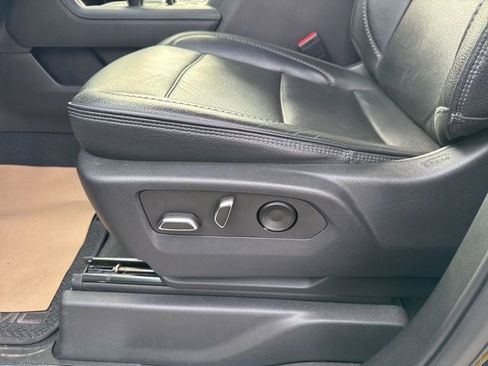 Used 2023 GMC Sierra 1500 Denali AWD/4WD image 11