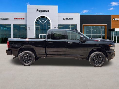 New 2026 RAM 2500 Lone Star AWD/4WD image 7