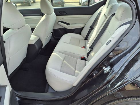 Certified 2025 Nissan Altima 2.5 SV image 15