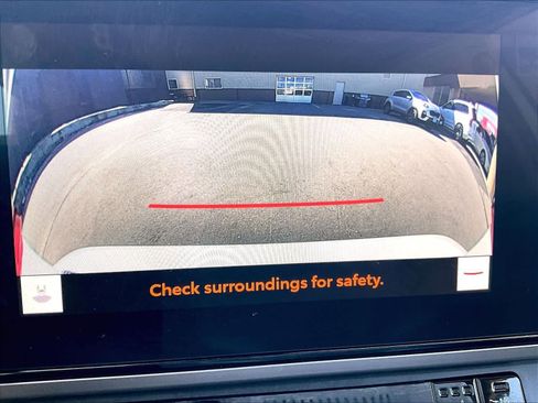 Used 2025 Toyota Camry LE w/ Convenience Package FWD image 19