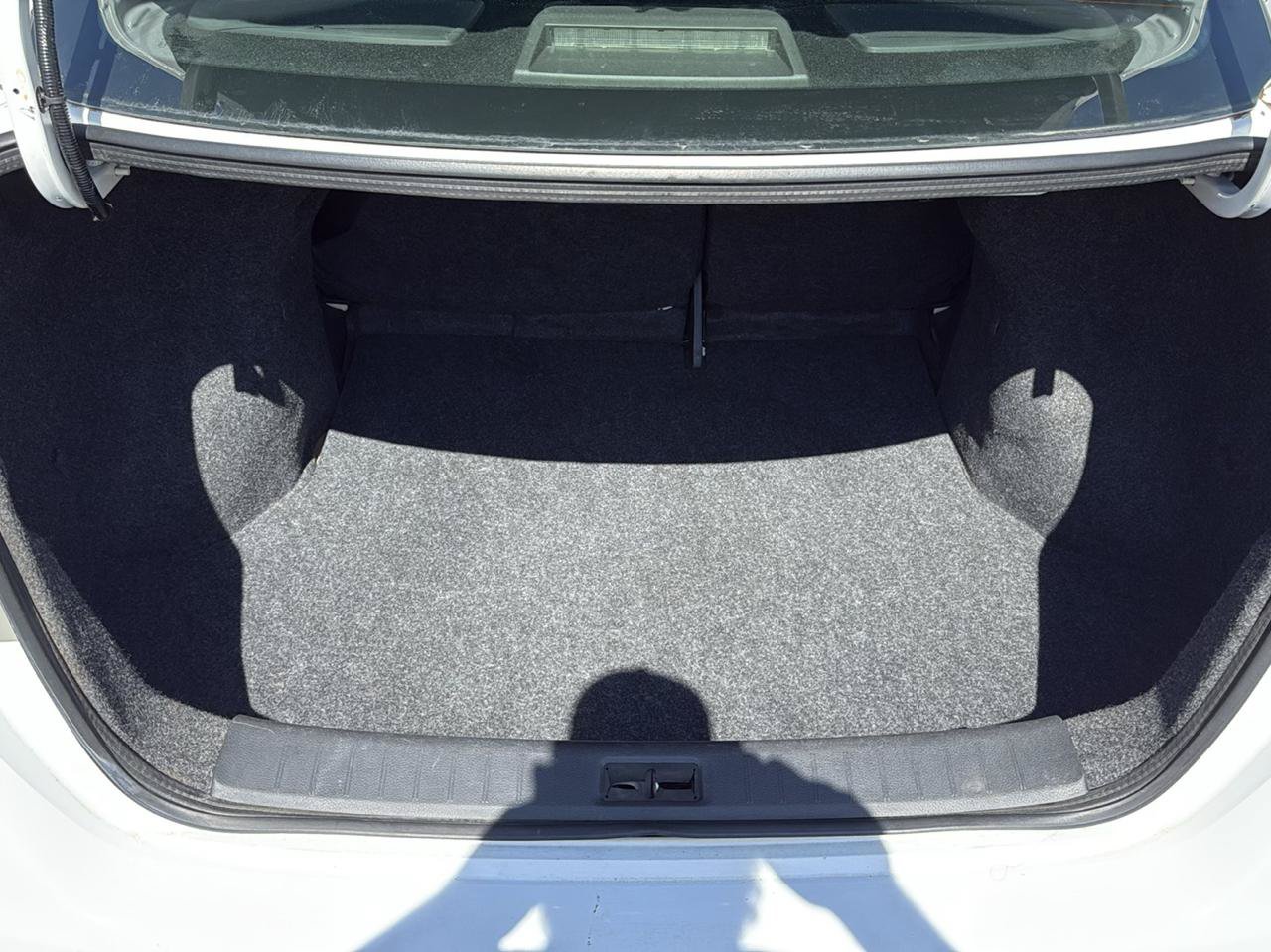 Used 2015 Nissan Sentra SV w/ Style Package FWD image 12