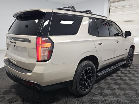 Used 2022 Chevrolet Tahoe Z71 w/ Luxury Package image 4