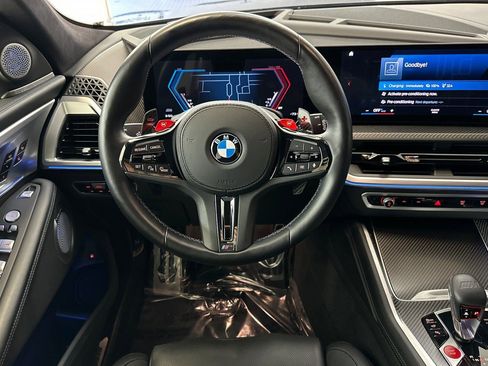 Used 2023 BMW XM AWD/4WD image 32