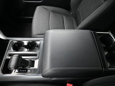 Used 2025 Ford F150 XLT w/ Equipment Group 301A Standard image 18