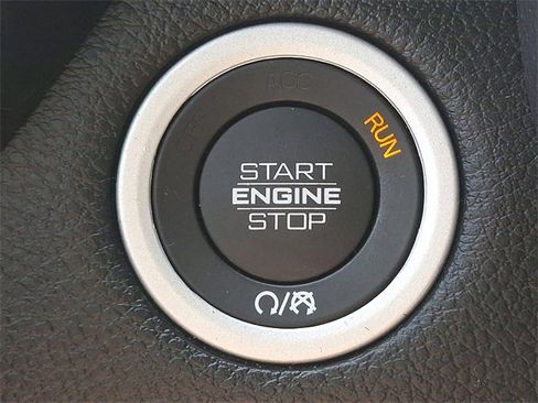 Used 2021 RAM 1500 Big Horn image 22