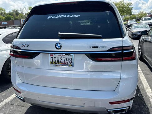 Used 2026 BMW X7 xDrive40i AWD/4WD image 9