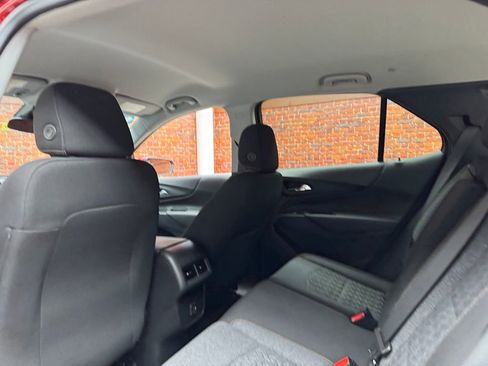 Used 2023 Chevrolet Equinox LT FWD image 22