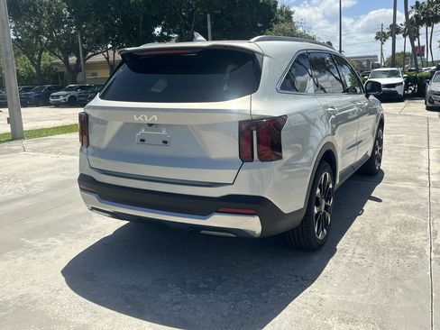 New 2026 Kia Sorento SX FWD image 6