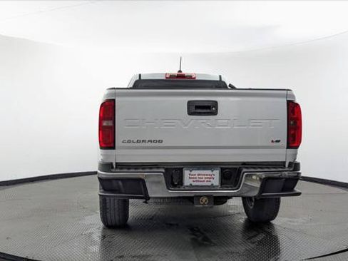 Used 2021 Chevrolet Colorado W/T RWD image 7