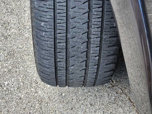Used 2021 RAM 1500 Laramie AWD/4WD image 10