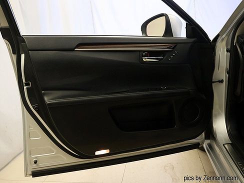 Used 2013 Lexus ES 350 w/ Luxury Pkg FWD image 25