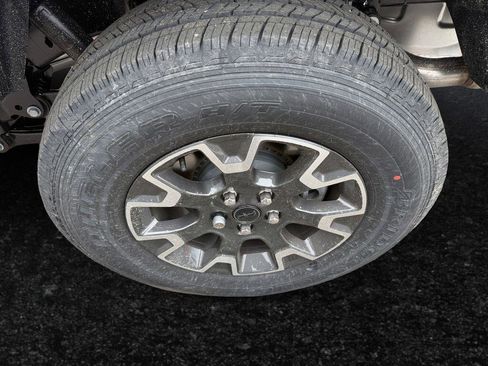 New 2026 Jeep Gladiator Sport AWD/4WD image 22