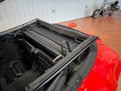 Used 1990 Porsche 911 Carrera RWD image 35