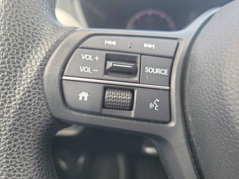 Used 2024 Honda HR-V LX image 15