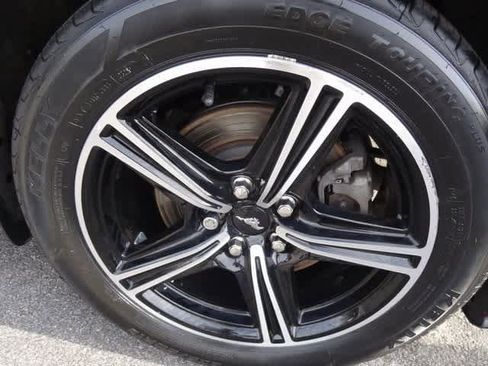 Certified 2024 Ford Mustang Coupe image 8