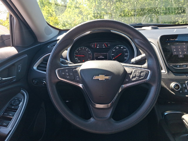 Used 2025 Chevrolet Malibu LT FWD image 19