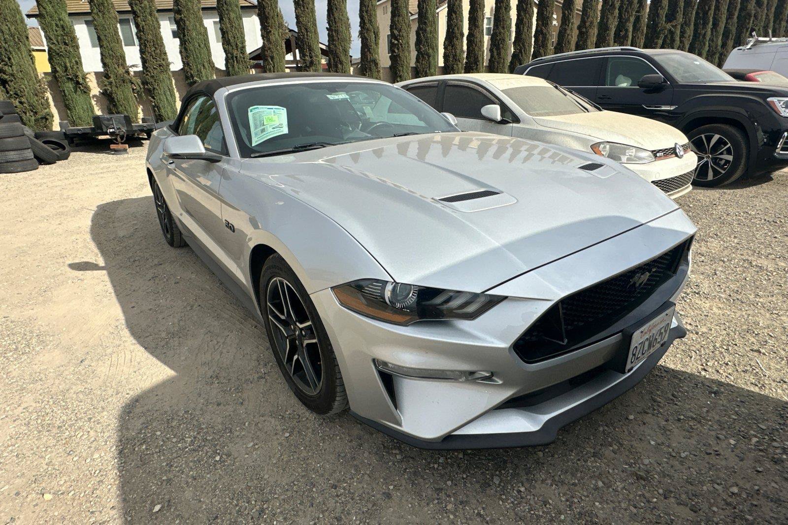 Used 2018 Ford Mustang GT Premium RWD image 2