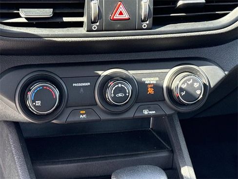 Used 2021 Kia Forte LXS image 21