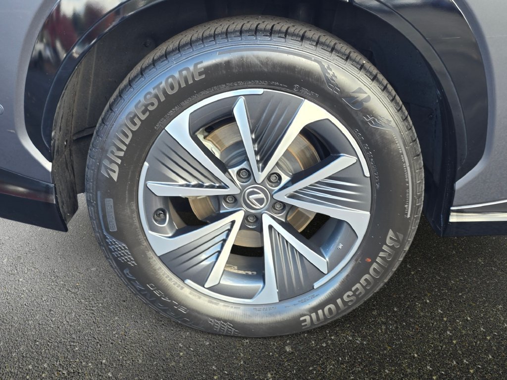 Certified 2023 Lexus RZ 450e Premium w/ Technology Package AWD/4WD image 35