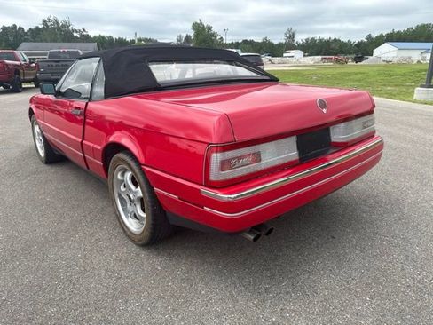 Used 1992 Cadillac Allante FWD image 3