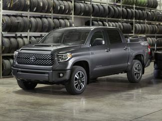 Used 2018 Toyota Tundra SR5 w/ SR5 Upgrade Package video 1