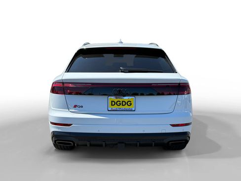 Used 2025 Audi Q8 Prestige AWD/4WD image 4