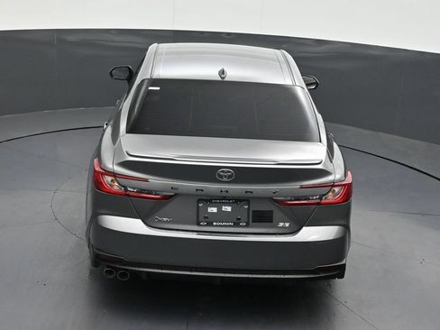 Used 2025 Toyota Camry SE FWD image 19