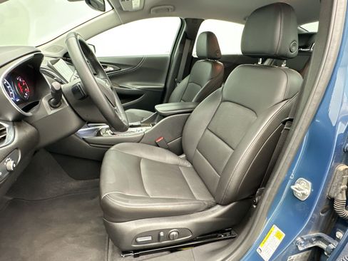 Certified 2025 Chevrolet Malibu LT FWD image 5