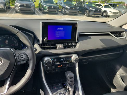 Certified 2024 Toyota RAV4 XLE w/ Convenience Package AWD/4WD image 18