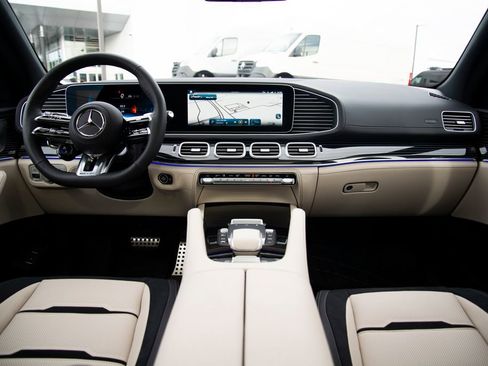 New 2026 Mercedes-Benz GLE 53 AMG 4MATIC image 14