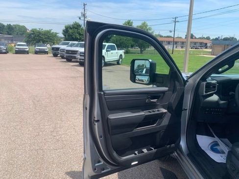 New 2026 Toyota Tundra Platinum AWD/4WD image 10