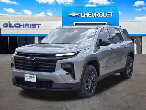 New 2026 Chevrolet Traverse LT w/ Midnight/Sport Edition FWD image 4