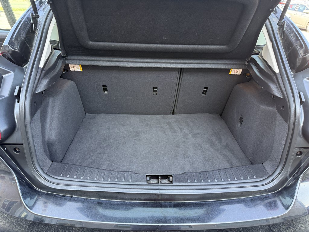Used 2014 Ford Focus SE FWD image 13