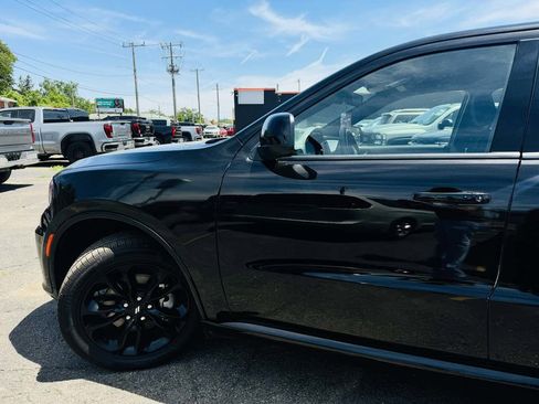 Used 2025 Dodge Durango GT AWD/4WD image 11
