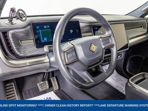 Used 2023 Rivian R1T Adventure AWD/4WD image 4