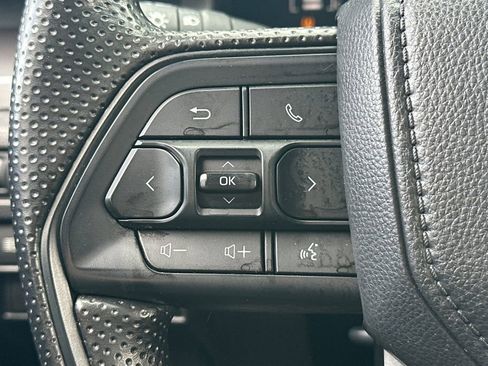 Used 2025 Toyota Tacoma SR5 image 25