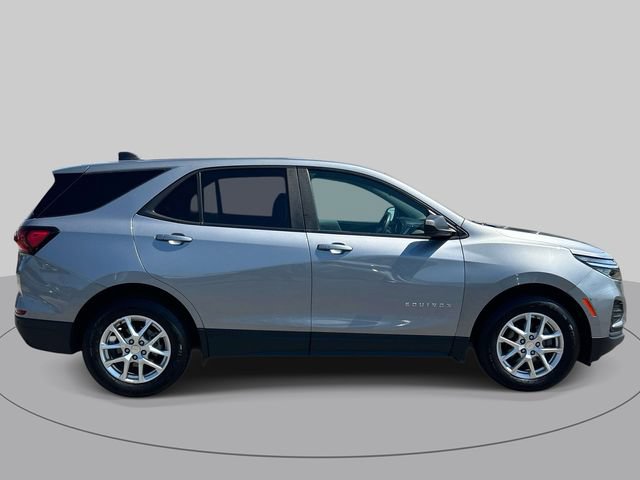 Used 2024 Chevrolet Equinox LS w/ LS Convenience Package FWD image 29