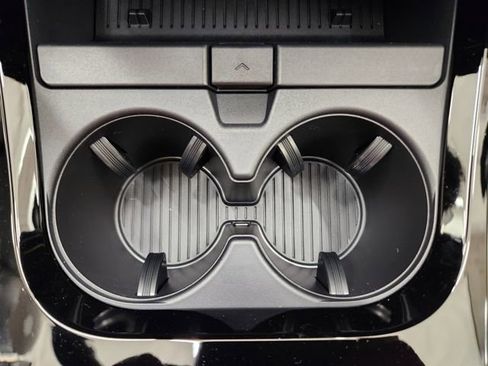 New 2026 Toyota Prius LE FWD image 60