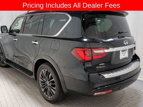 Used 2023 INFINITI QX80 Sensory w/ Cargo Package AWD/4WD image 3